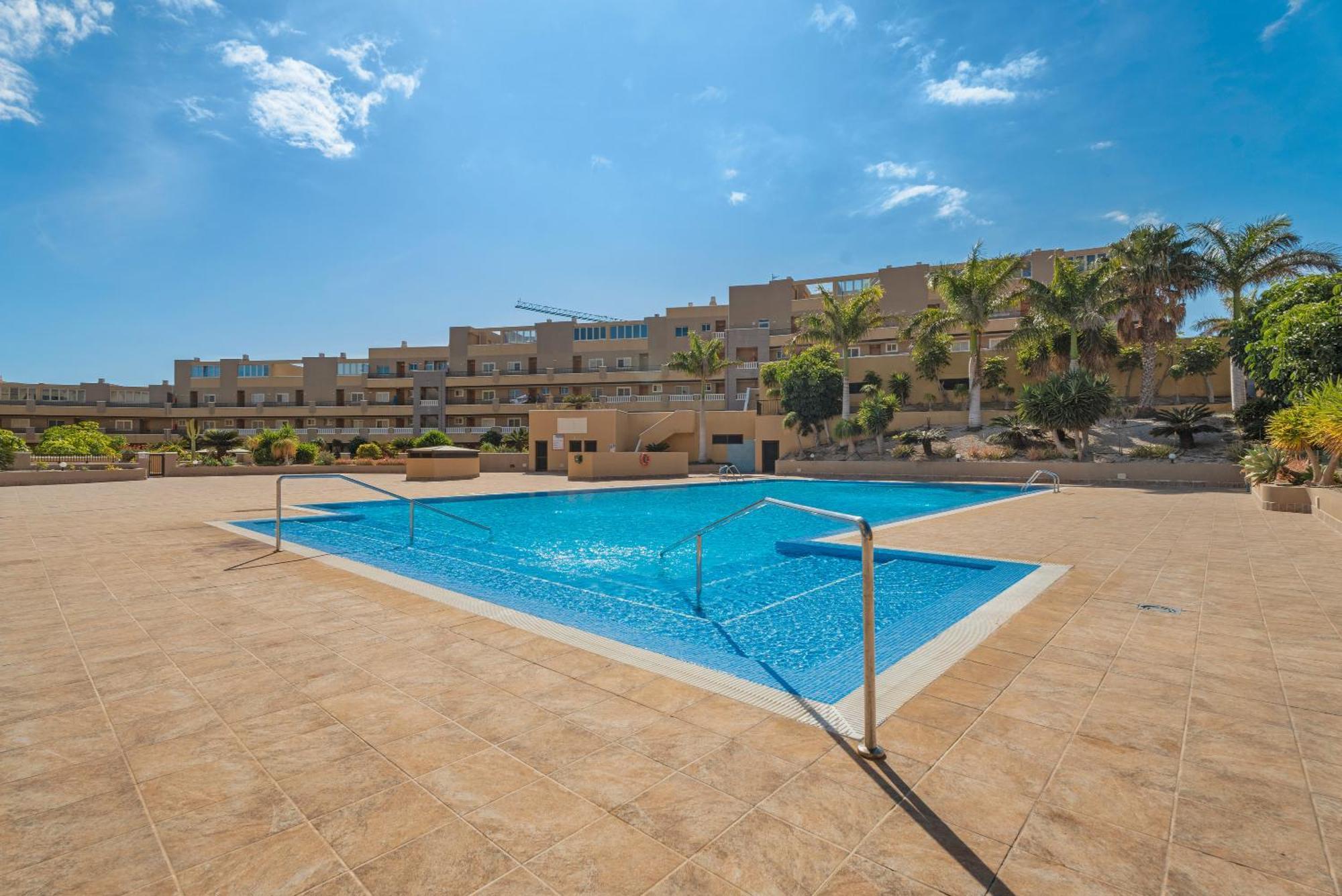 Medano Beach Agueita Salada Suites El Médano Екстериор снимка